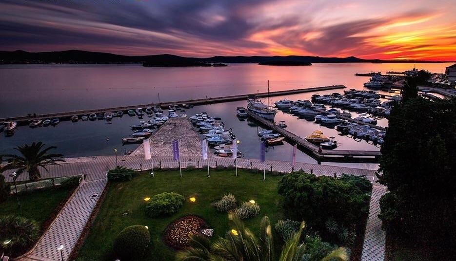 Emma & Toni Apartment Biograd Na Moru Exterior photo